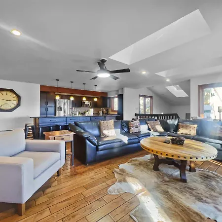 208 Tenderfoot 5Br 5Ba Home